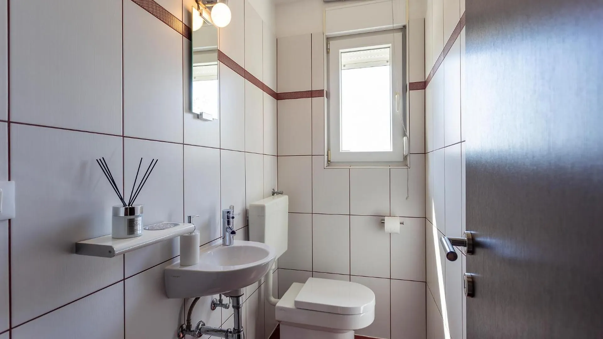 Awesome Home In Pula With Wifi Kroatië