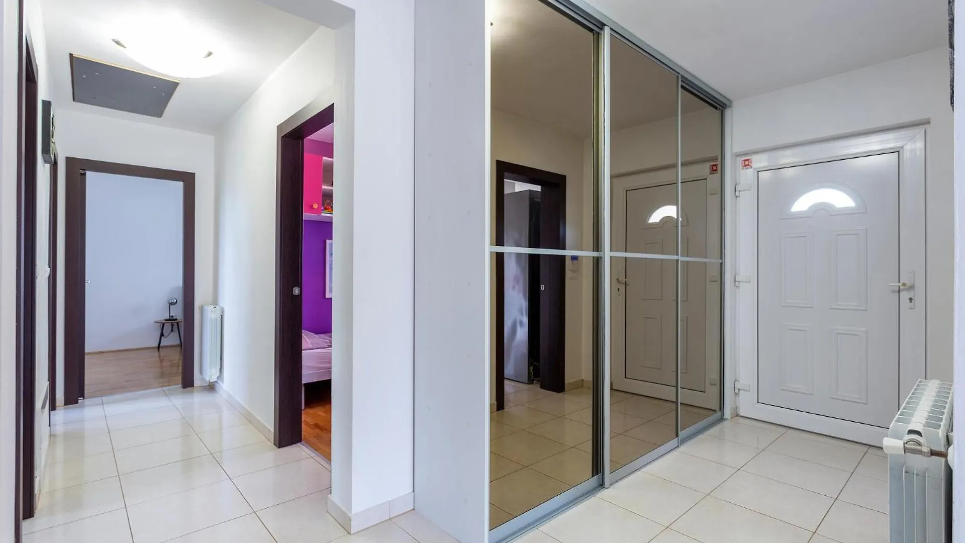 Awesome Home In Pula With Wifi Vakantiehuis